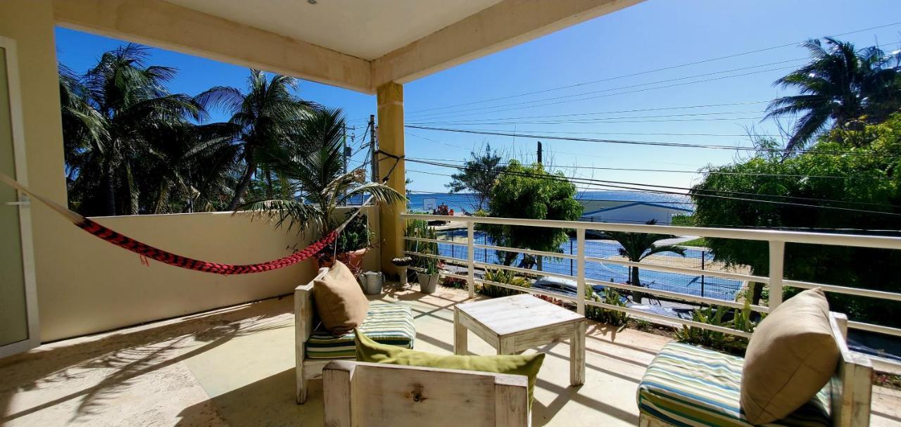 Layla Guesthouse Puerto Morelos Luaran gambar